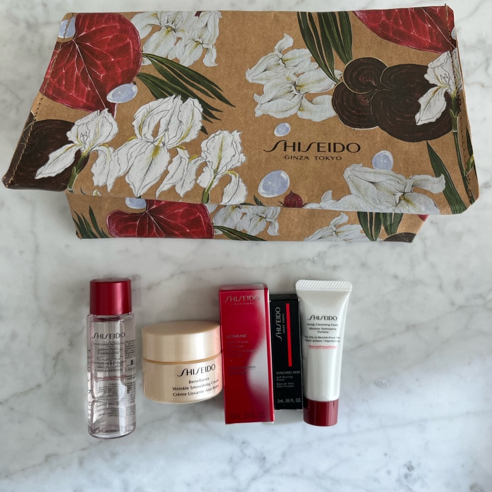 Shiseido Skincare Set with Cosmetic Bag